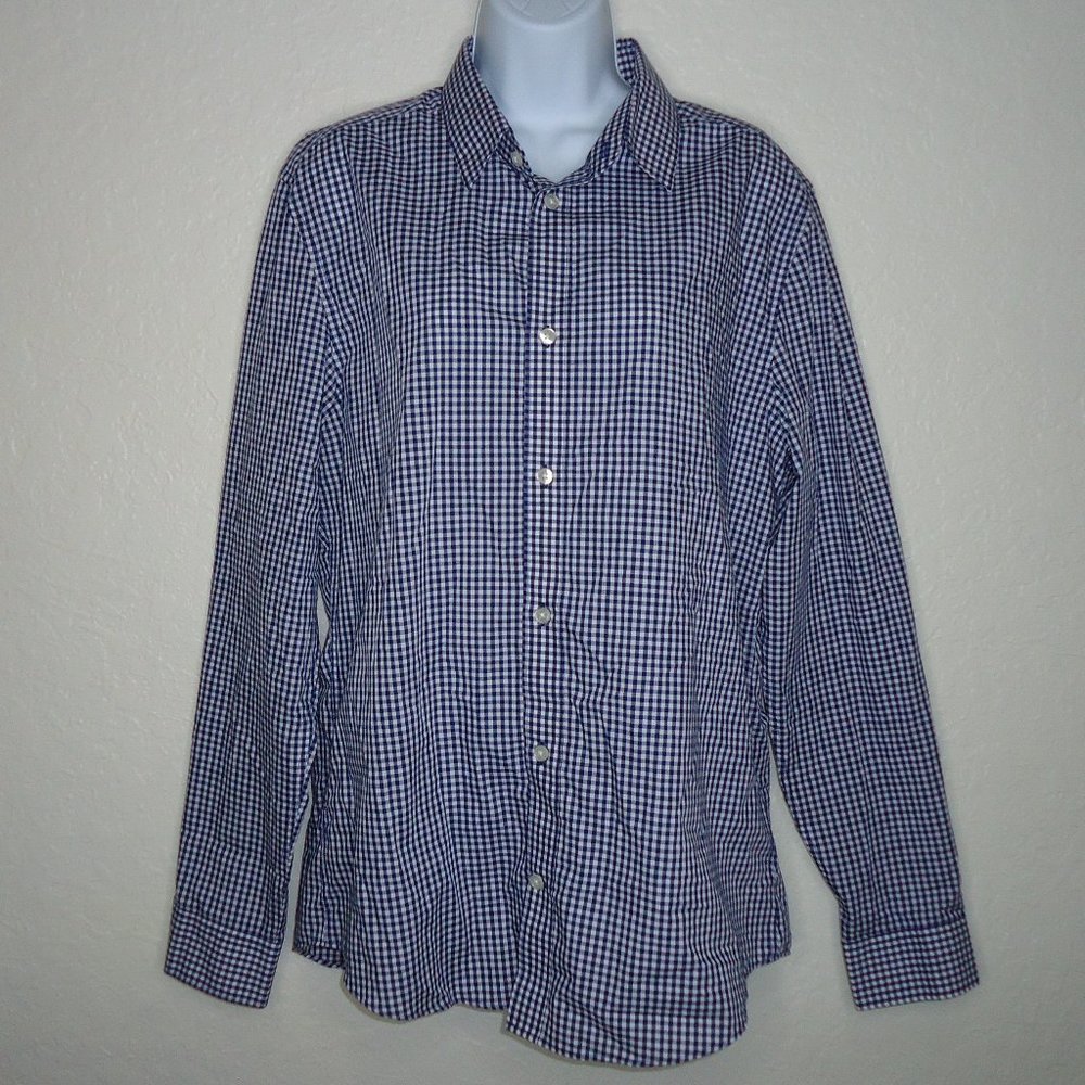 H&M* Men's Long Sleeve Button Down‎ Curved Hem Checkered Dress Shirt~ Size Large